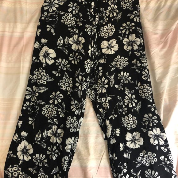 Majorelle Yasmin Pant in Black Woodland - Picture 2 of 2